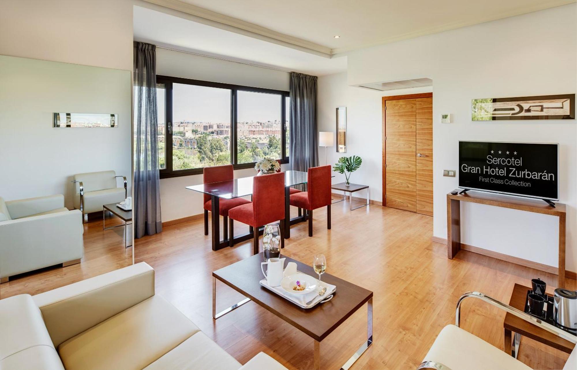 Sercotel Gran Hotel Zurbaran Бадахос Экстерьер фото